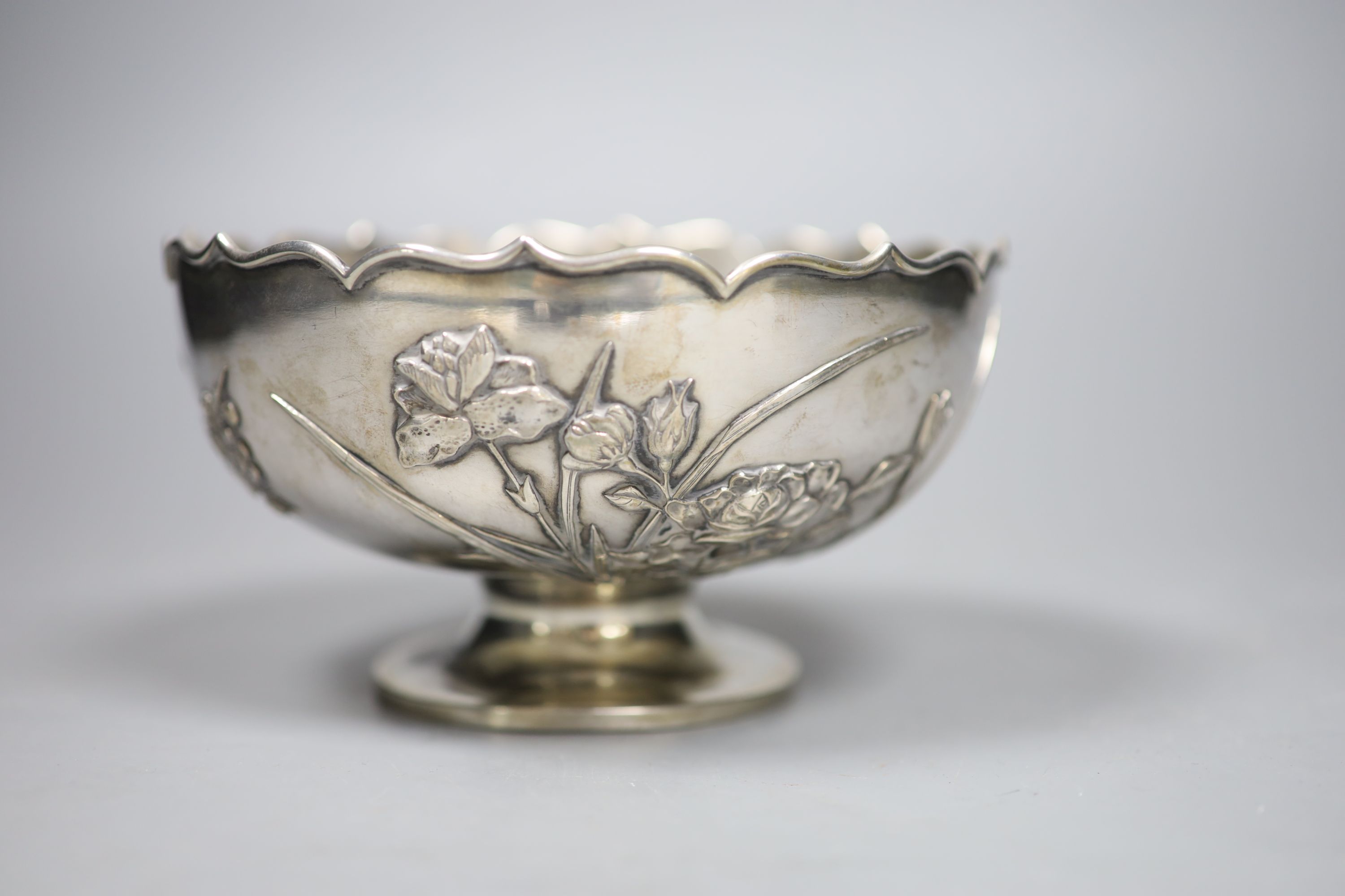 A late 19th/early 20th century Chinese Export white metal bowl by Zee Wo, diameter 15.3cm, 10oz.